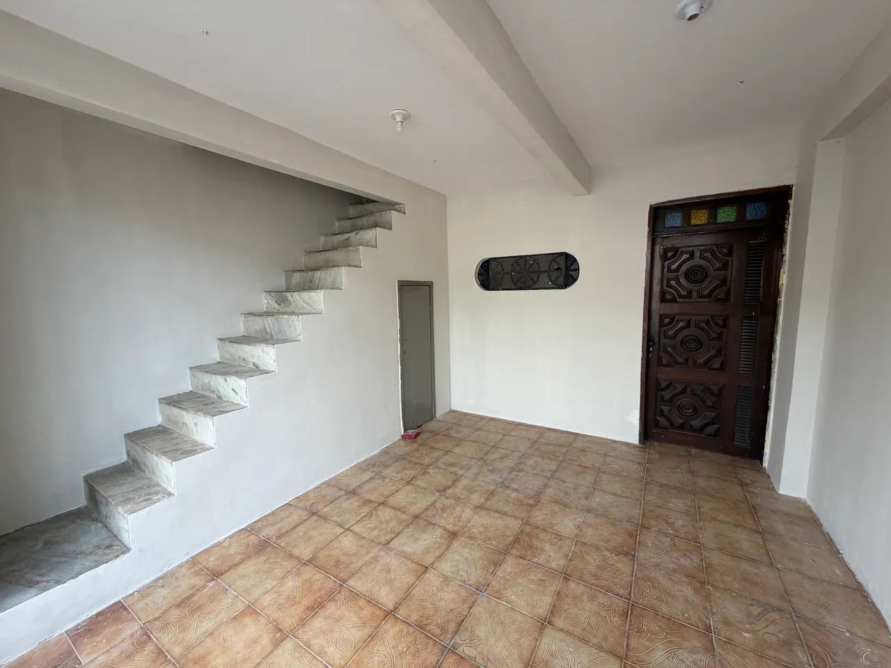 Alugo casa no Benfica  - Foto 2