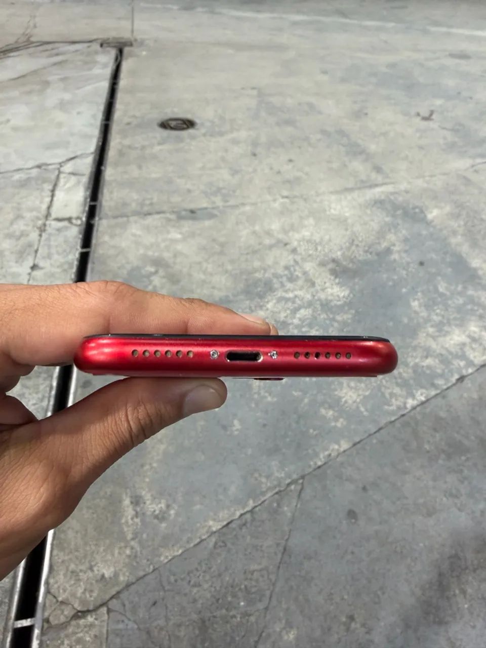 iPhone 11 Red 64gb Bateria 80% - Foto 3