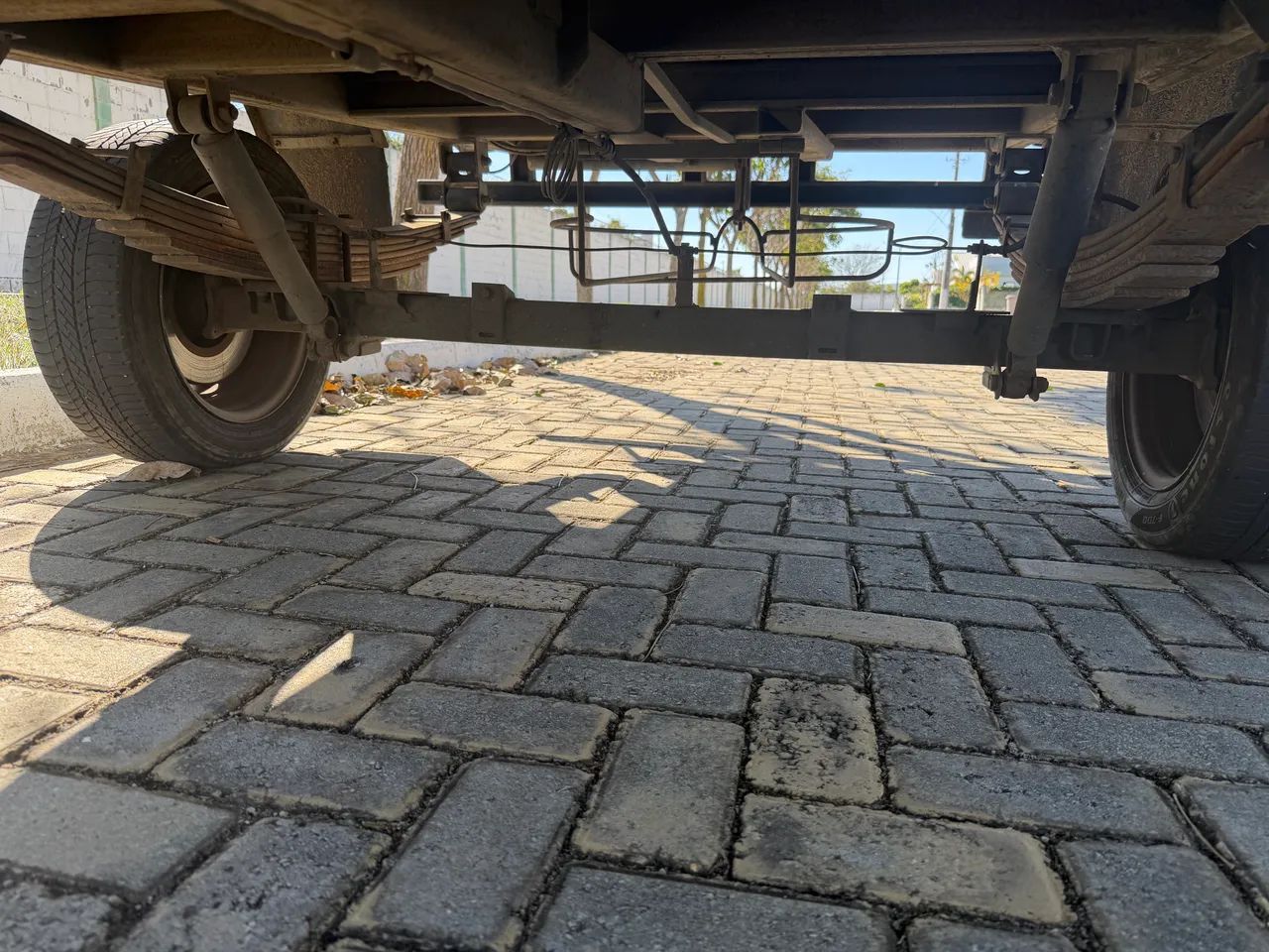 Reboque carga fechada térmico 
