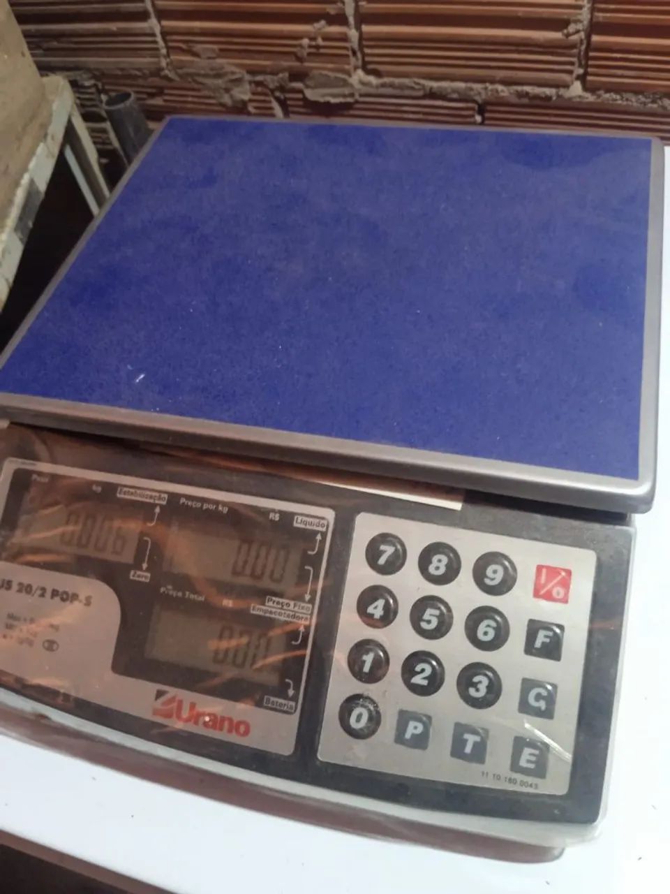 Vendo essa balança comercial semi nova  - Foto 2