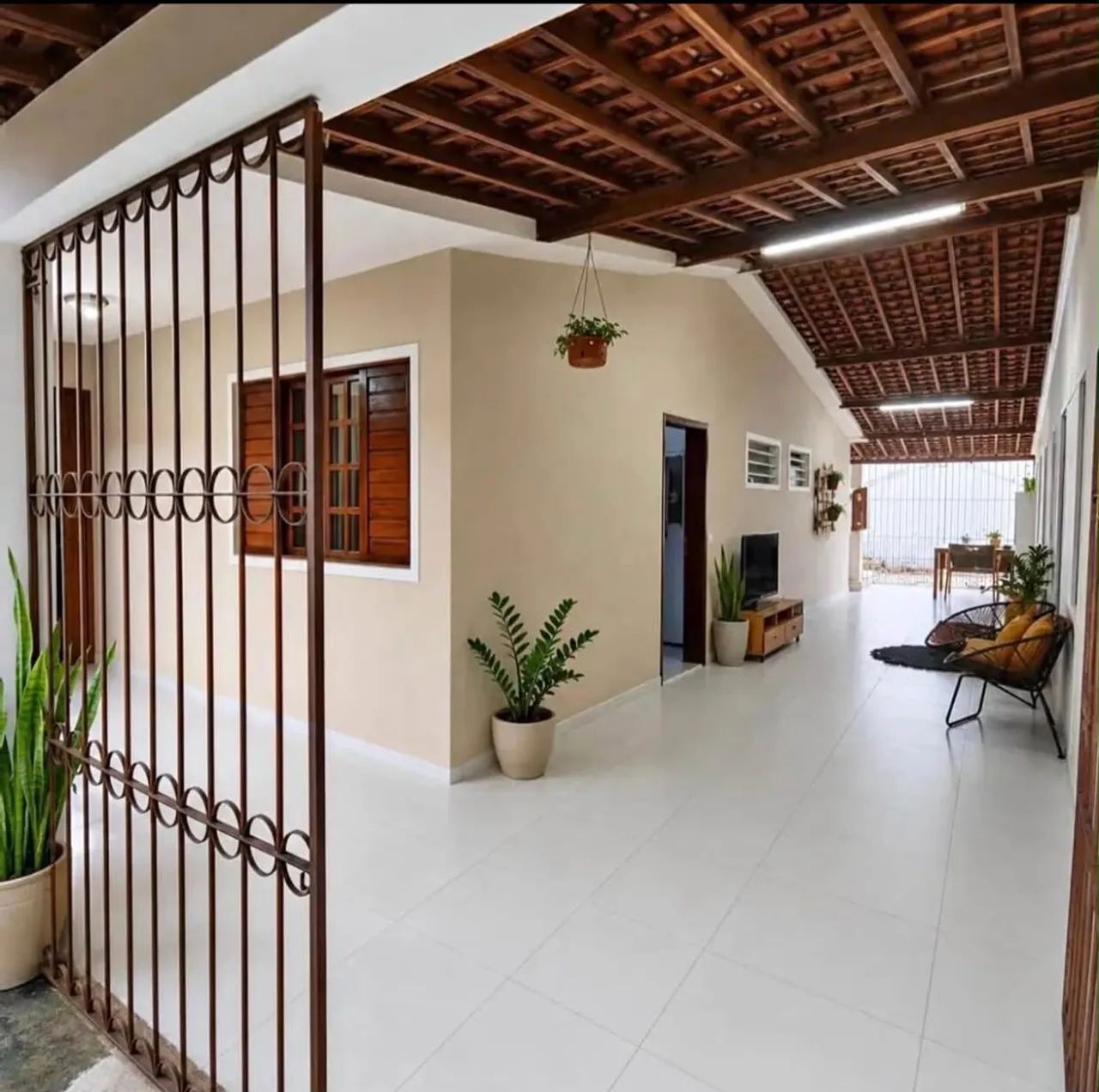 ED. VENDO CASA NA CIDADE NOVA 
