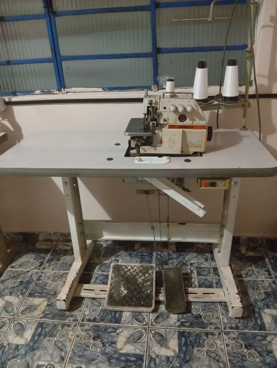 Overloque e reta industrial +fios - Foto 3