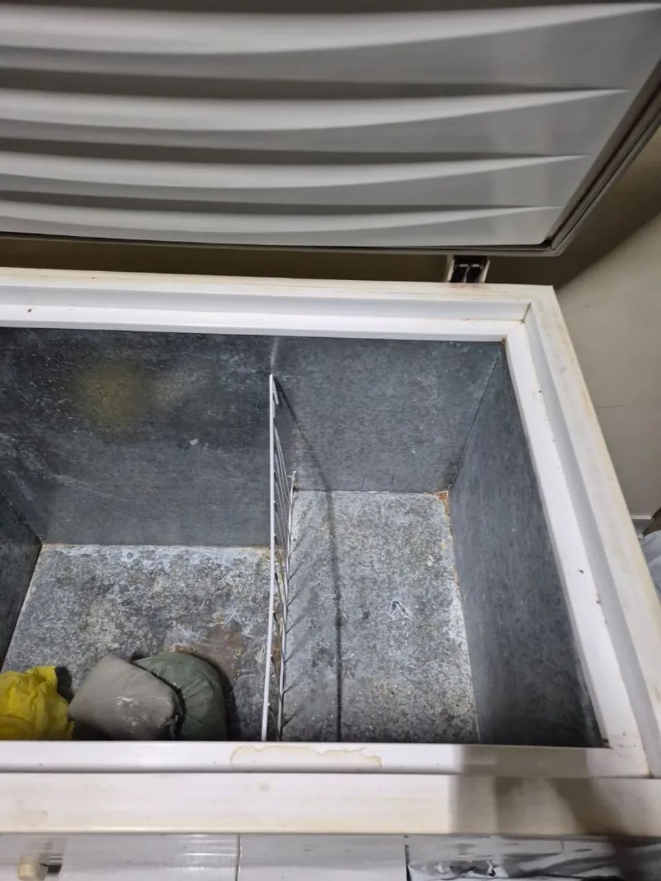 Vende-se Freezer Horizontal  - Foto 3