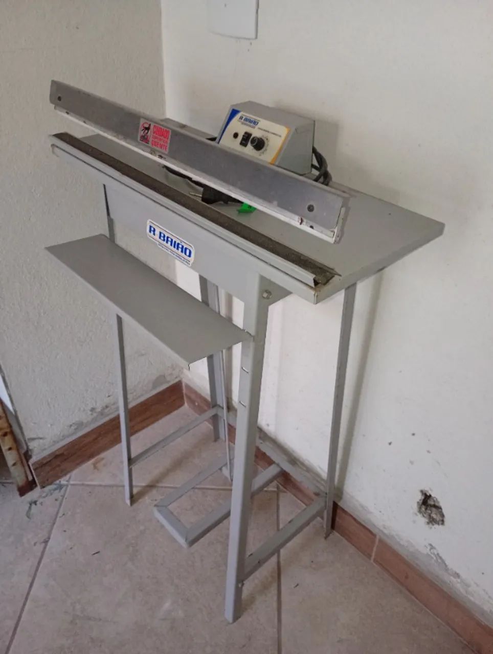 Seladora baião 60cm pedal - Foto 3