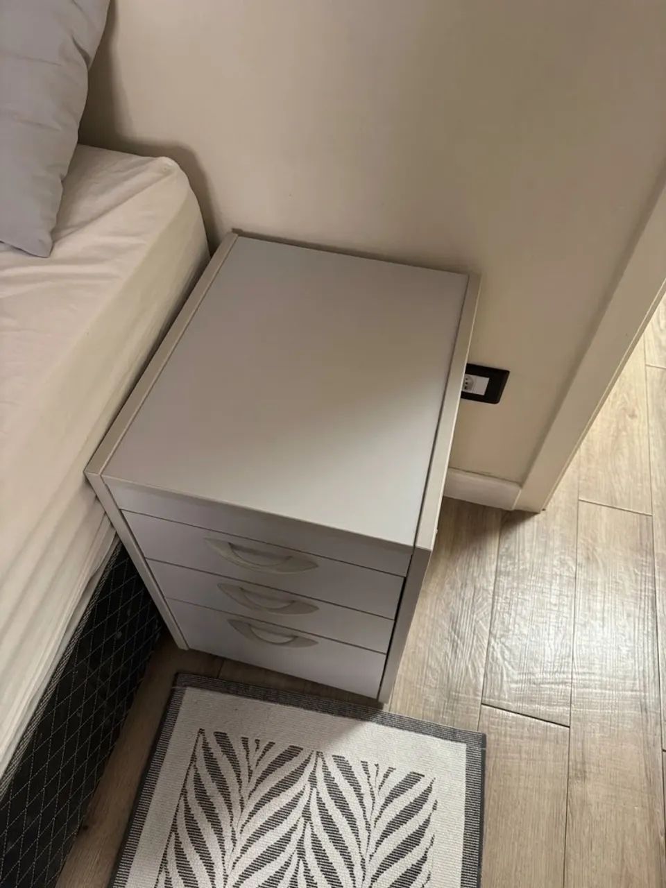Gaveteiro de escritório 