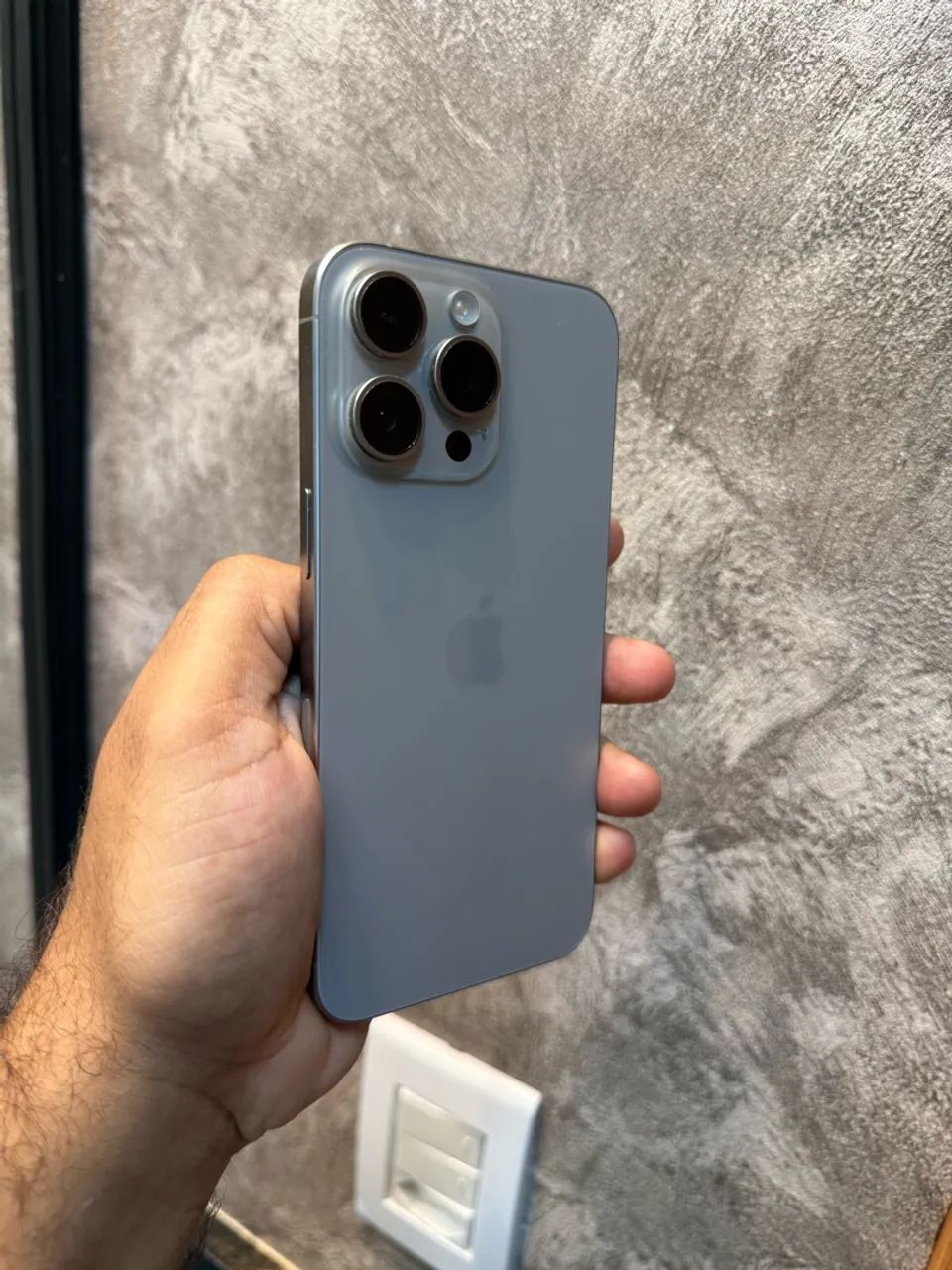 iPhone 15 Pro Max 512GB - Foto 2