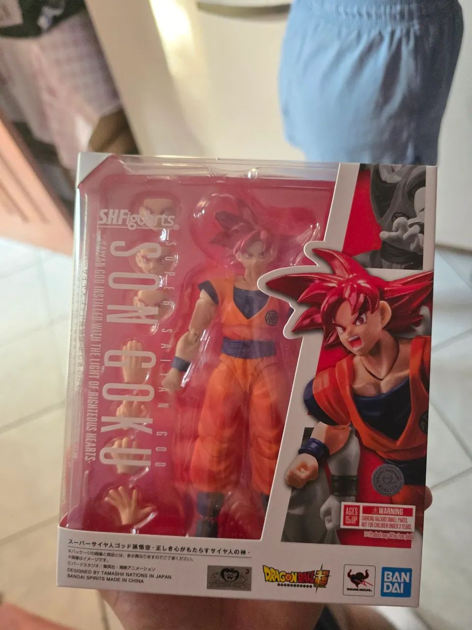 Goku God SH Figuarts