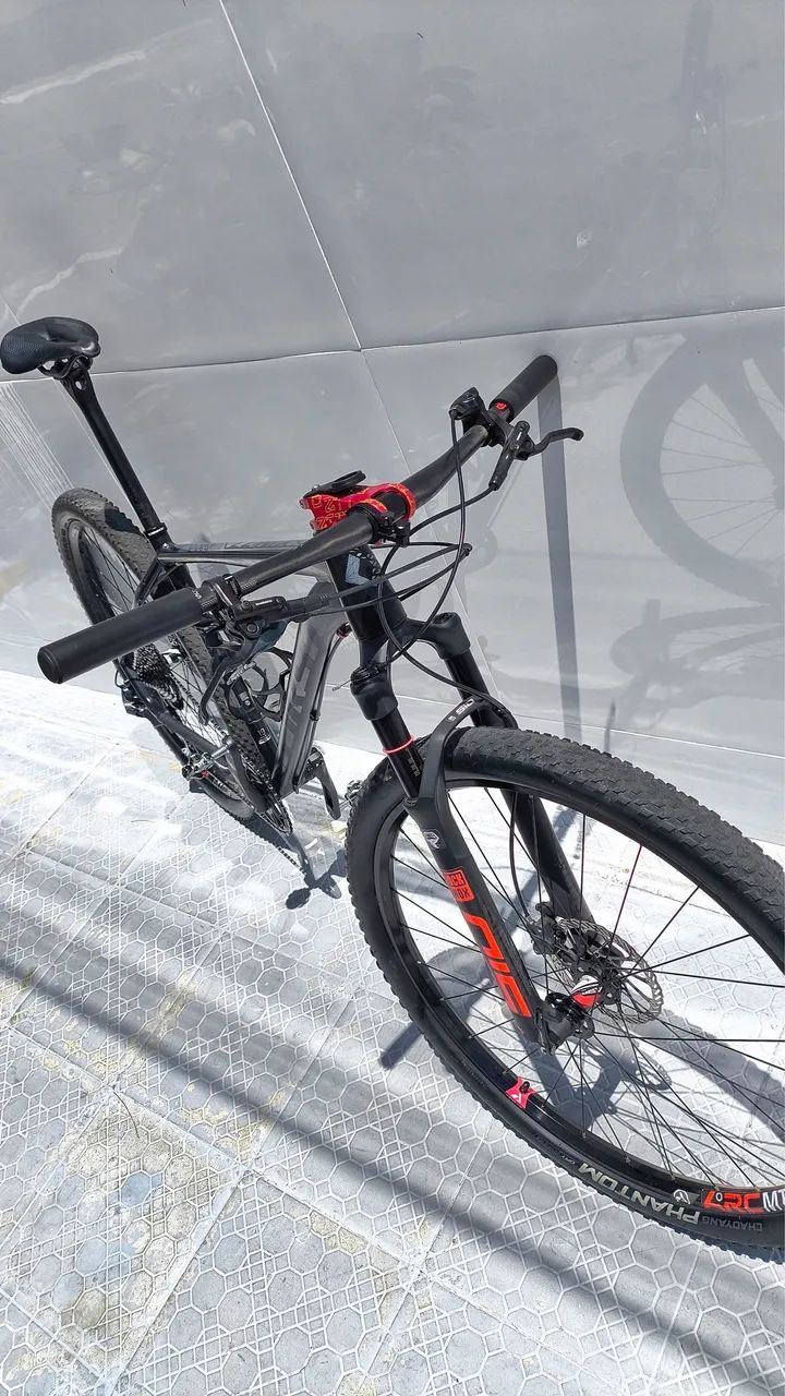 Bicicleta MTB tamanho 19 - Foto 4
