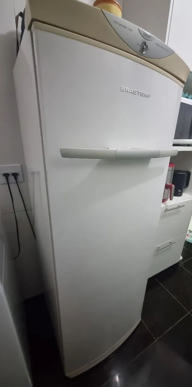 Geladeira em bom estado de conservação  - Foto 2
