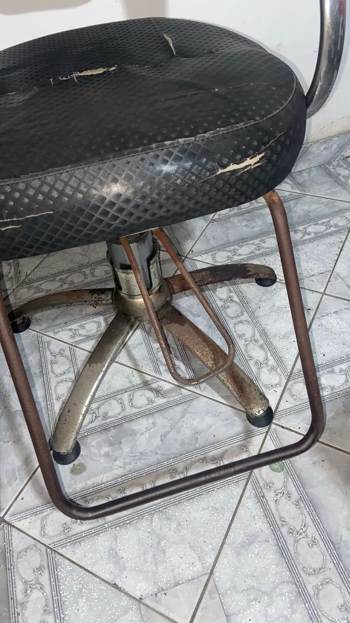 Cadeira de Cabeleireiro  - Foto 2