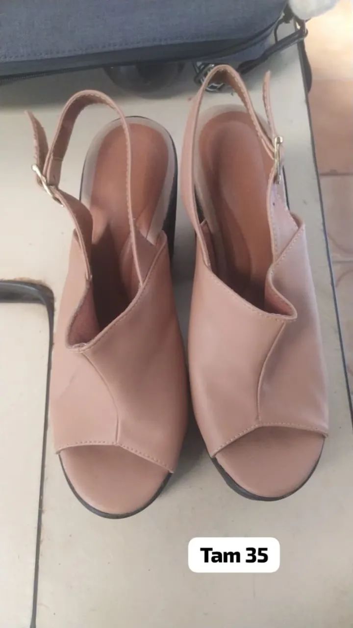 sandalia, tamanho 35