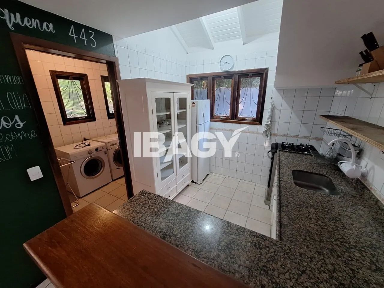 Excelente Casa 3 dormitório(s) em Rio Tavares - Florianópolis - Foto 5