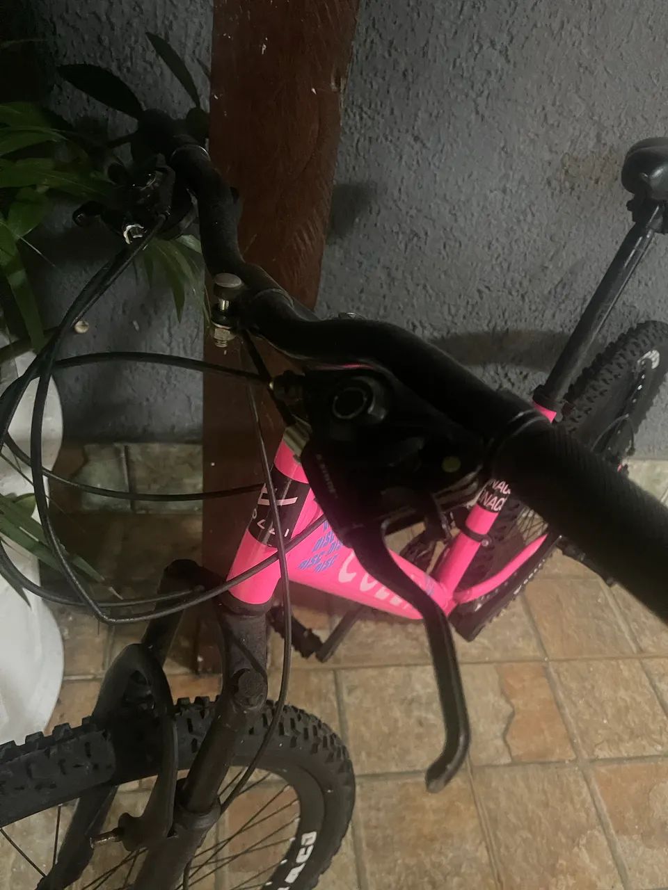 Bicicleta aro 26 usada mais bem conservada  - Foto 2