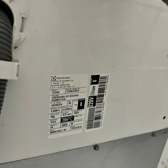 Lavadora de Roupa Electrolux LED 09 - Foto 3