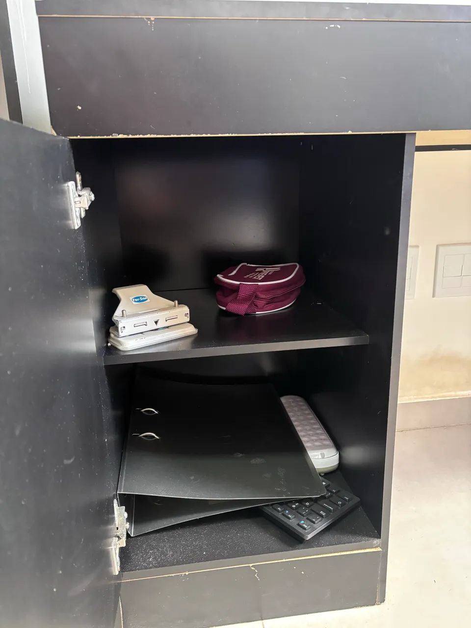 Mesa para estudo/Trabalho/usual - Foto 4