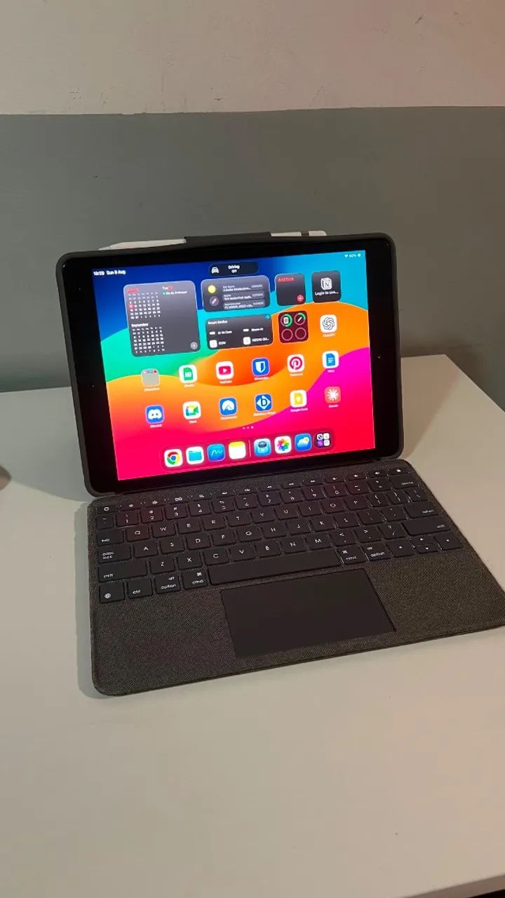 iPad + Apple Pencil + Capa Logitech - Tudo com caixa. - Foto 2