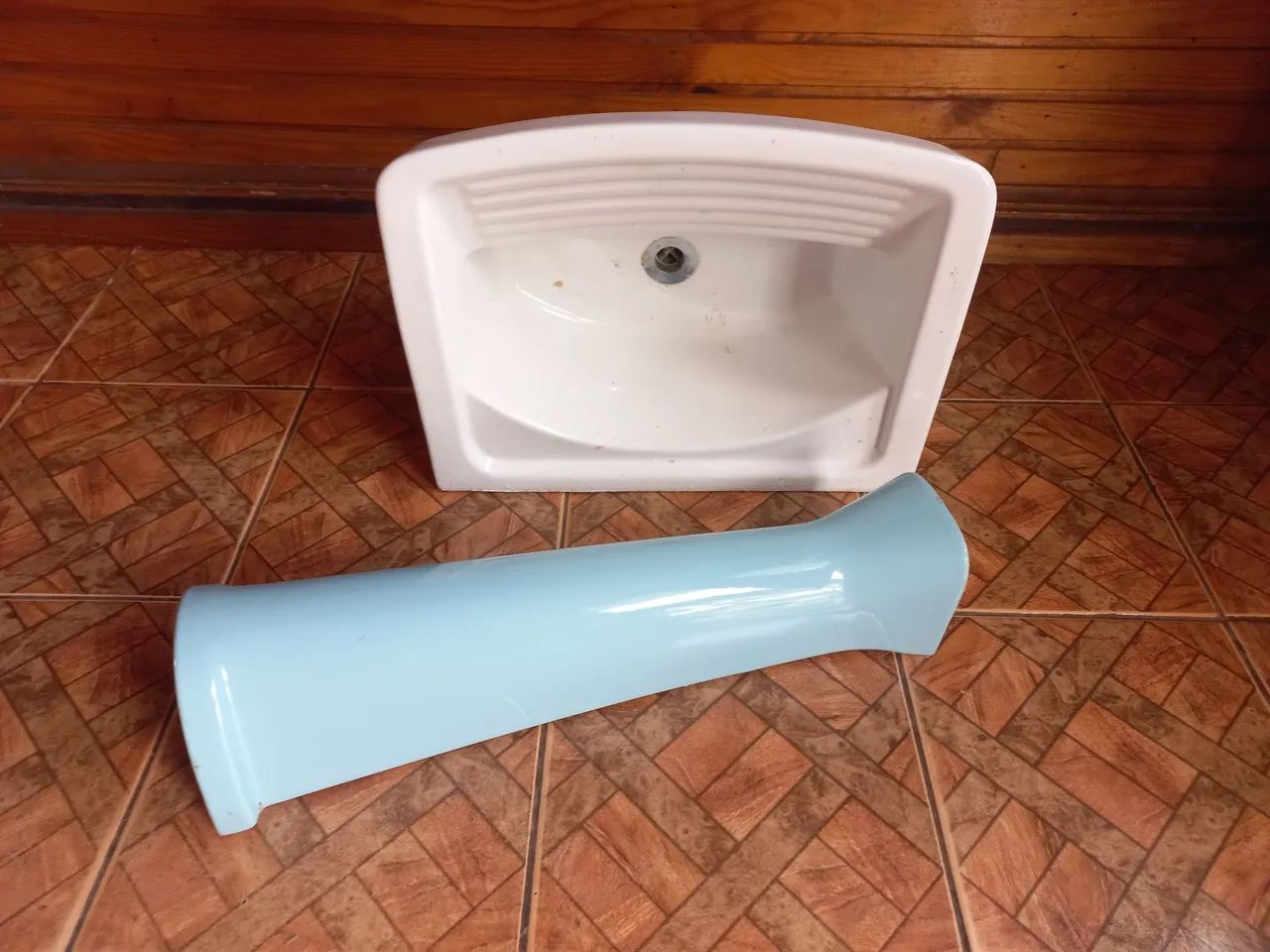 Tanque e coluna 