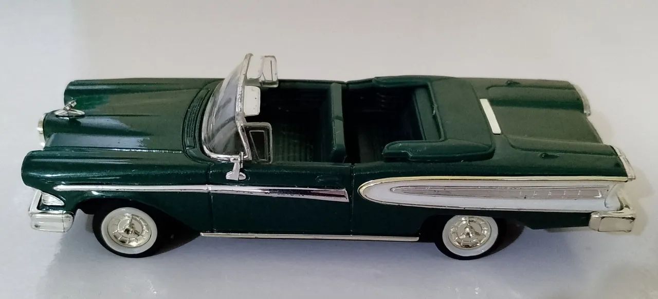 Miniatura Edsel Citation 1958 conversível 