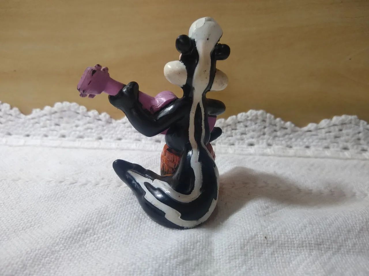 Pepe lê gambá/ miniatura Warner /ótimo estado - Foto 2