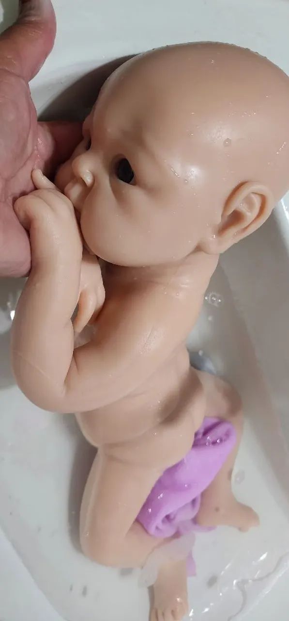 Bebê reborn silicone sólido - Foto 5