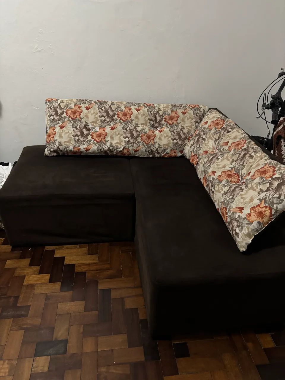 Sofá em L