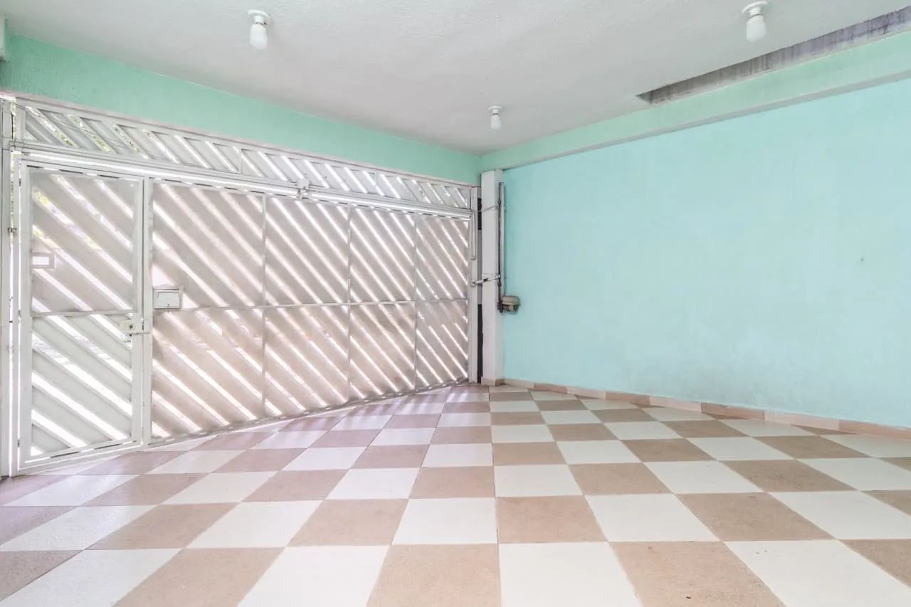 Casa comercial na Rua General Irulegui Cunha, 234  380 m² - Foto 5