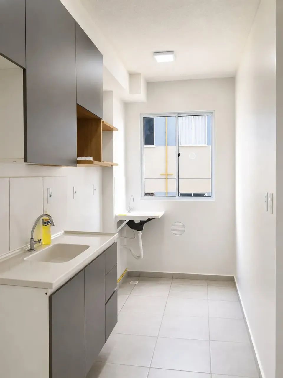 Smart Tarumã, 2 quartos, armário na cozinha