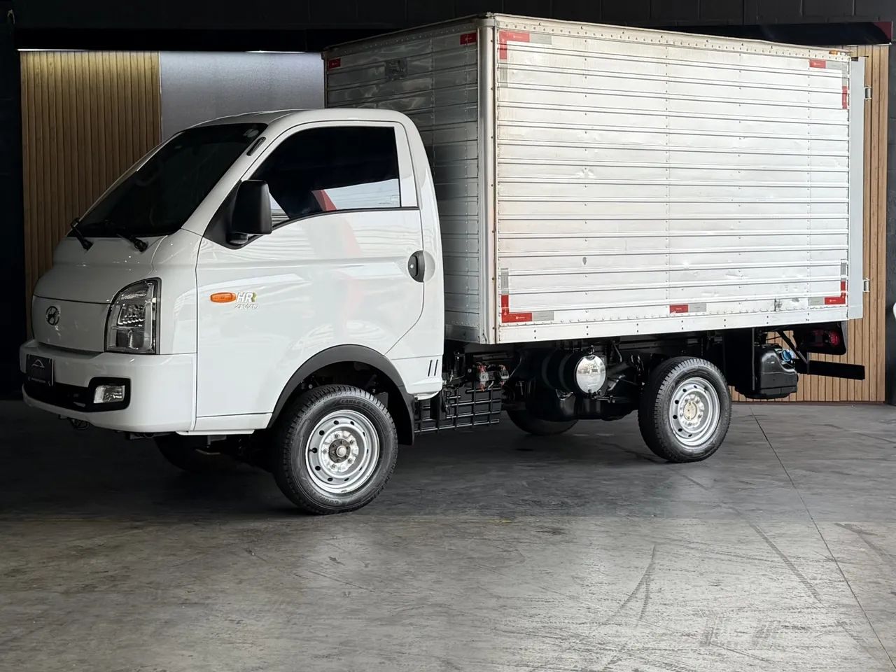 Hyundai Hr 2025