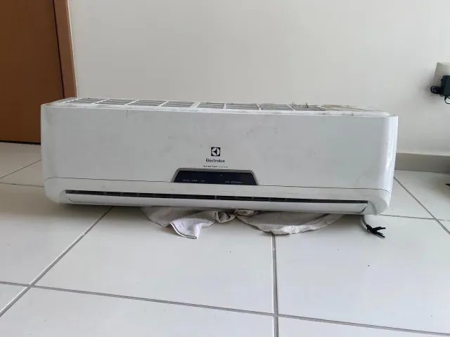 Ar condicionado Electrolux Split 12 mil BTUs pouco usado - Foto 4