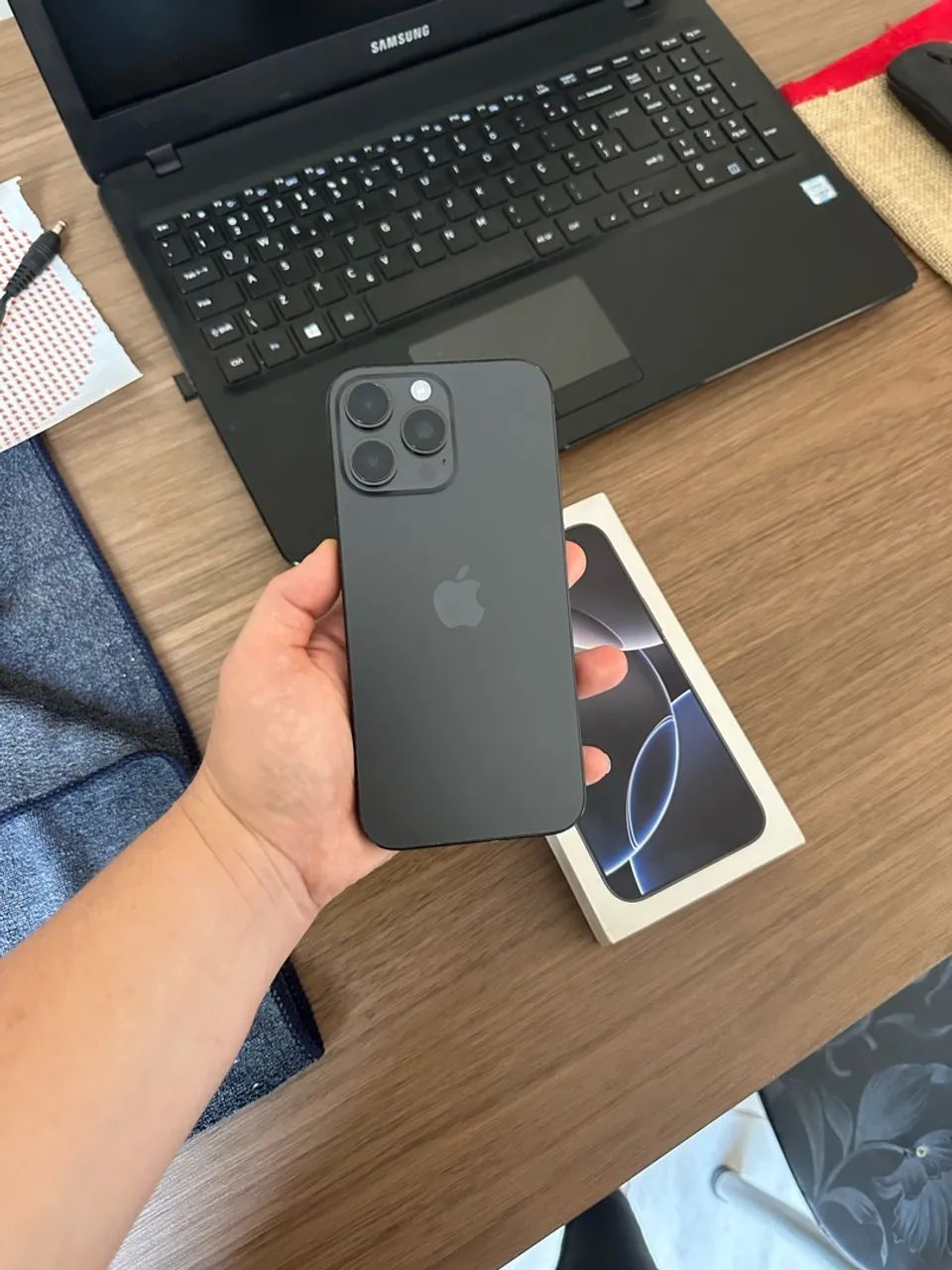 Iphone 16 Pro Max 256GB GARANTIA e NOTA  - Foto 3