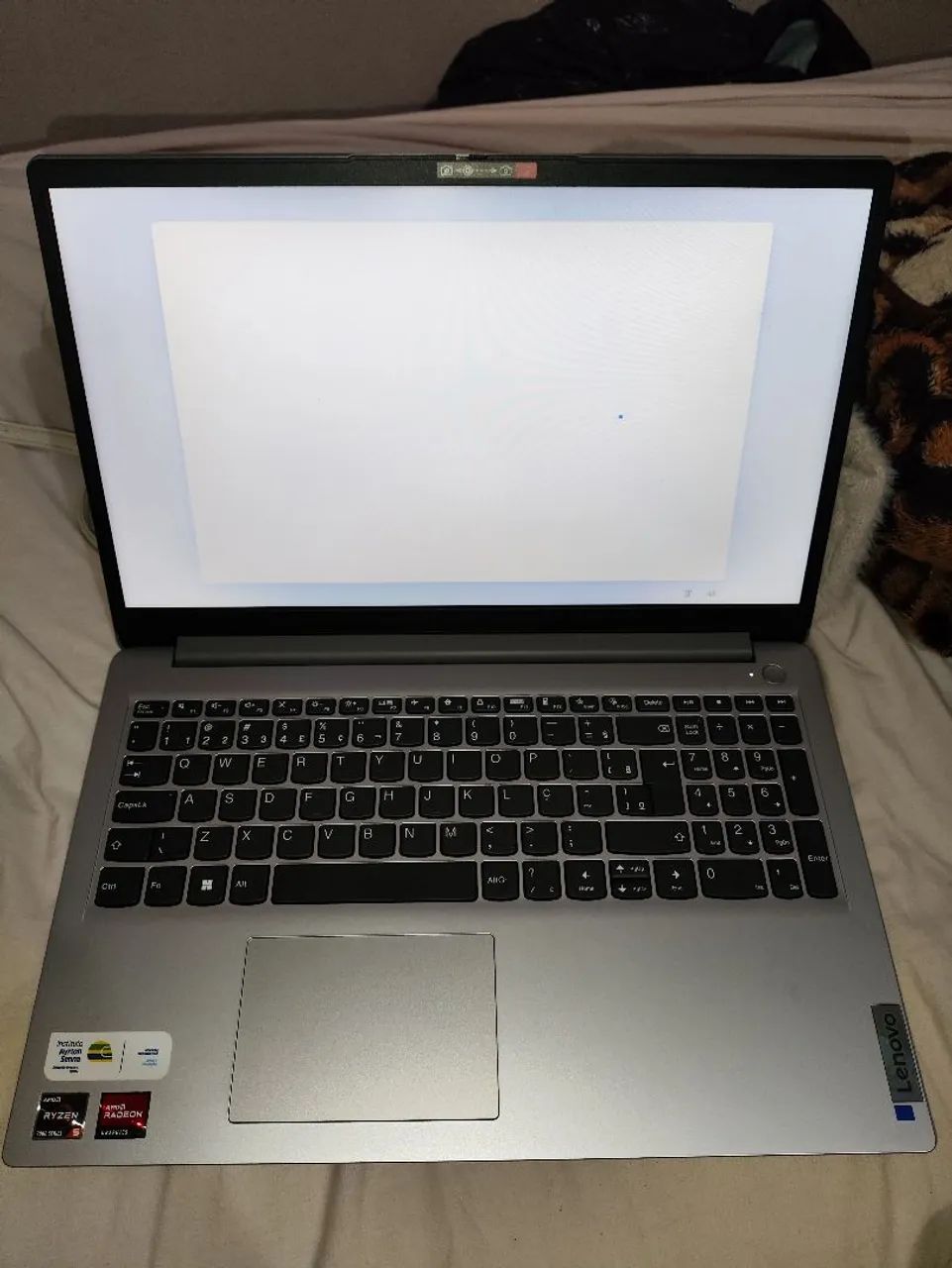 Notebook Lenovo ideapad 1 Ryzen 5 7520 512gb