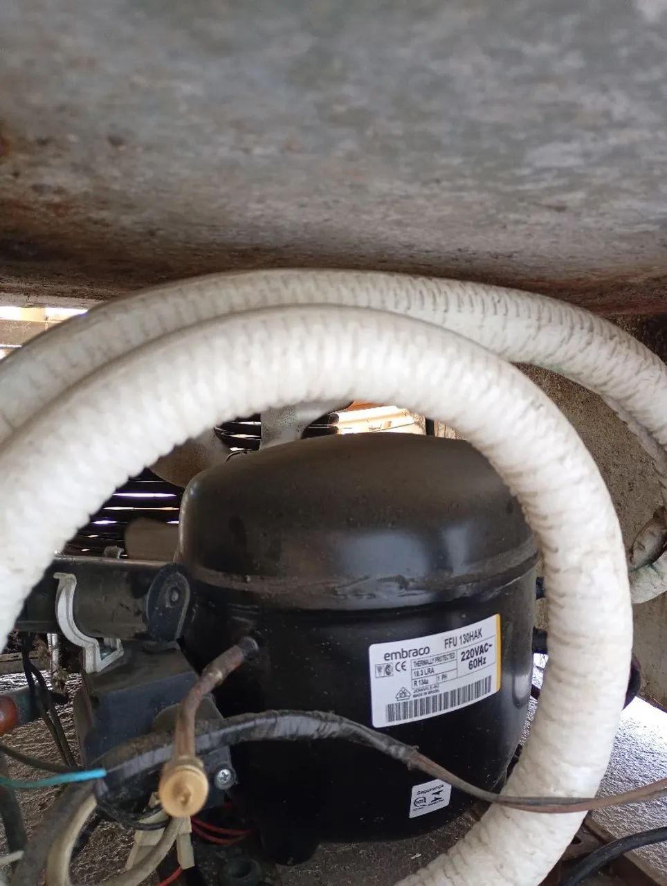 Freezer vertical para gelo, bebidas e sobremesas - Foto 4