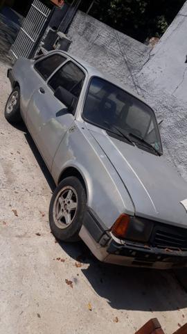 Vendo ou troco chevette ano 93