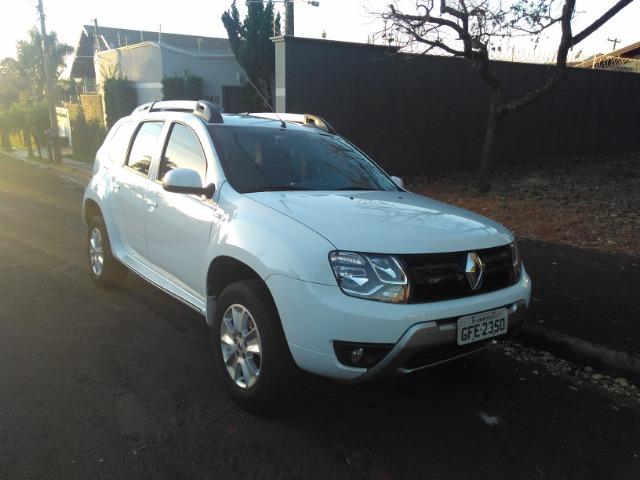 Duster 1.6 Branca 2017