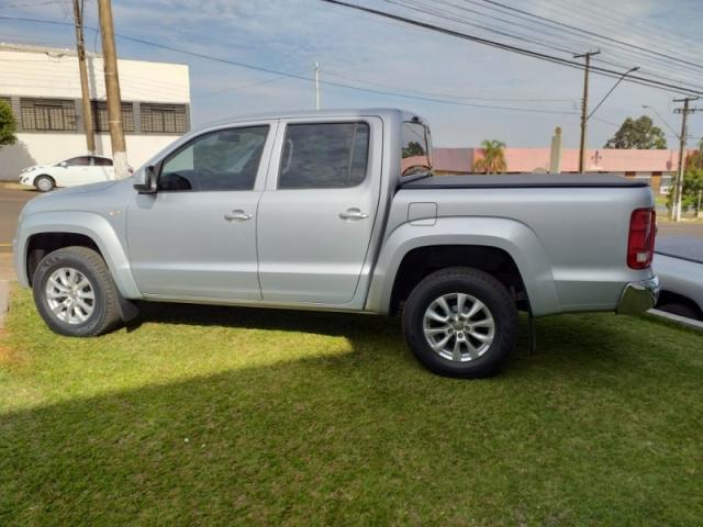 VOLKSWAGEN AMAROK 2.0 TRENDLINE 4X4 CD 16V TURBO INTERCOOLER DIESEL 4P AUTOMAT. - Foto 4