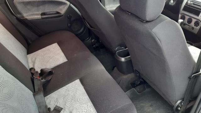 Fiesta Sedan 1.0 8V Flex 4p - Foto 8