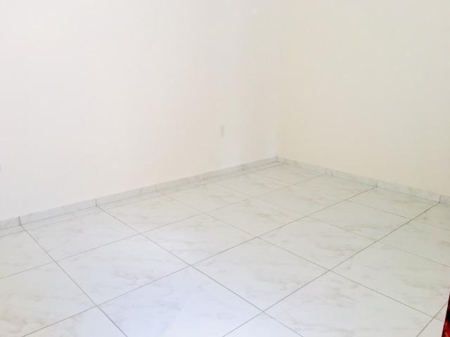Documentação gratis; 2 quartos ,2 banheiros , 2 vagas de garagem fino acabamento - Foto 9