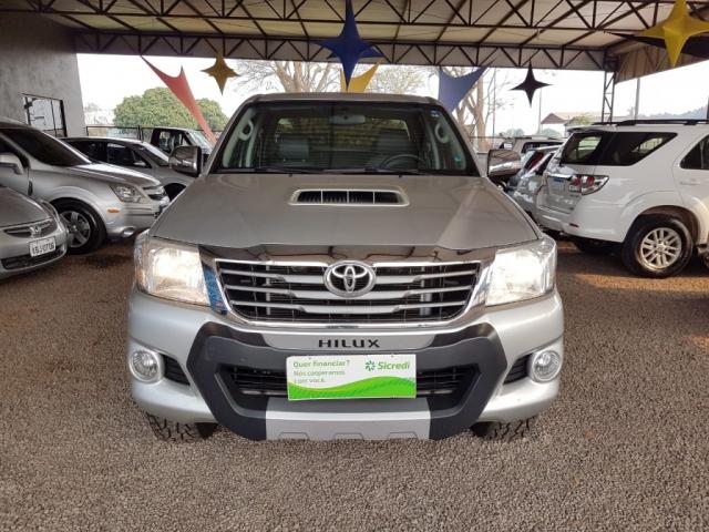 TOYOTA HILUX CD SRV D4-D 4X4 3.0 TDI DIESEL AUT