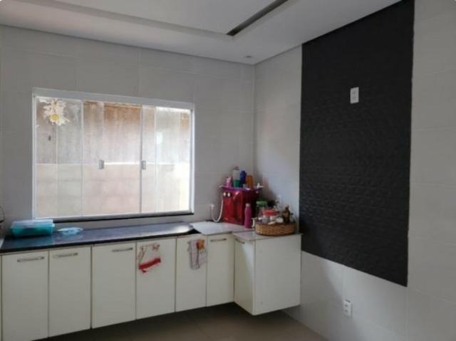 Aos pés do Park Way, 02 quartos, 01 suíte, cozinha com armários planejados, 400m² de lote - Foto 15
