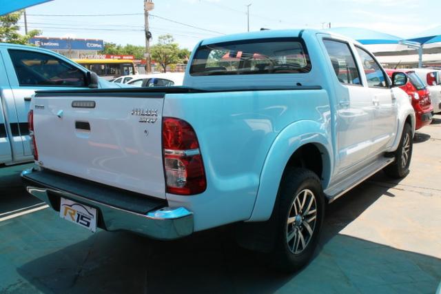 Toyota Hilux Cabine Dupla Hilux 2.7 4x2 CD Srv (Flex) (Aut) 2015 - Foto 3