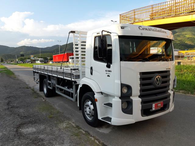 Vw 13.180 costeleicho ano 2011 muito novo pouco uso baixo km rodado nada a fazer - Foto 2