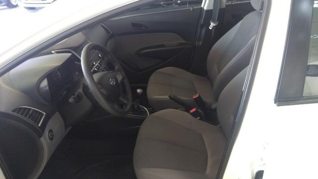 HB20S 1.0 12V Flex Mec. - Foto 5
