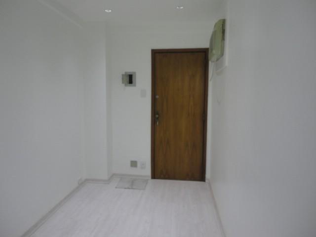 Sala - COPACABANA - R$ 1.500,00