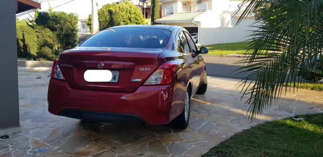 Versa Vermelho Impecável - Foto 2