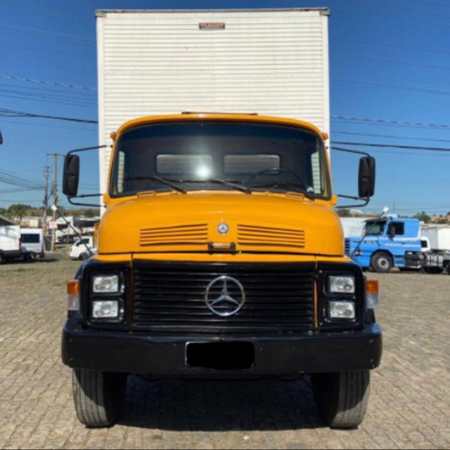 CAMINHÃO MERCEDES BENS 1313   PARCELAMOS 