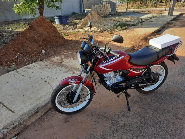 TITAN 125