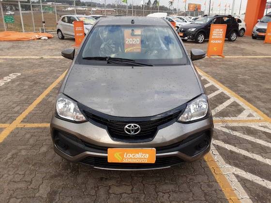 ETIOS 2019/2020 1.5 X PLUS SEDAN 16V FLEX 4P AUTOMÁTICO