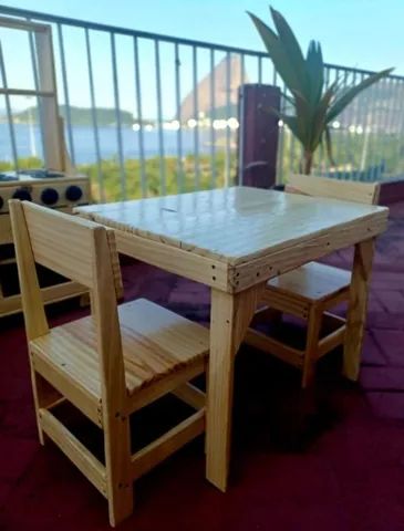 Conjunto de Mesa e 2 Cadeiras infantis Madeira - Foto 3