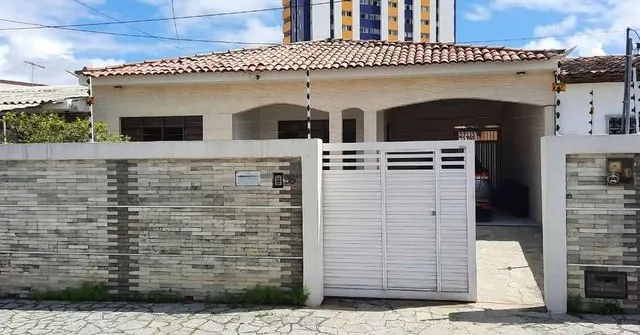 (INDISPONIVEL) Locada casa 3 Suites na Torre/ Expedicionarios