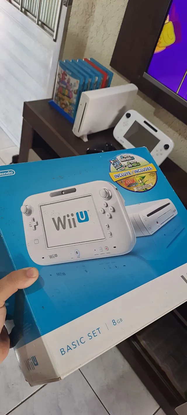 Nintendo wii u 8gb basic set + HD 500gbs (lotado de jogos)